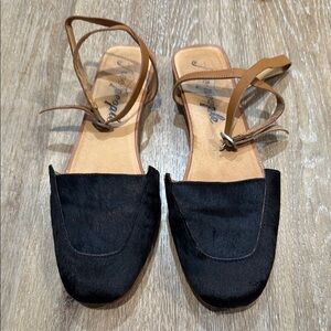 Free People Women’s  Black Korine Cow Hair  Flats Size 41 US11